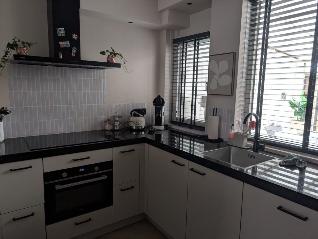 Afbeelding #3 van Eline M.