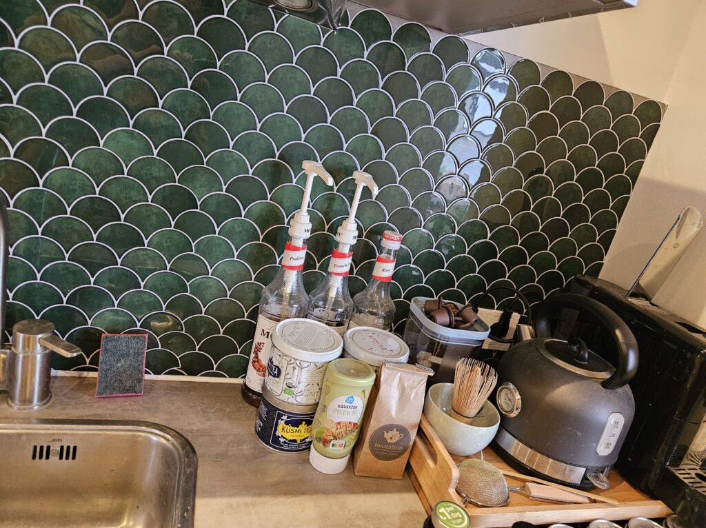 Afbeelding #2 van Kyra L.