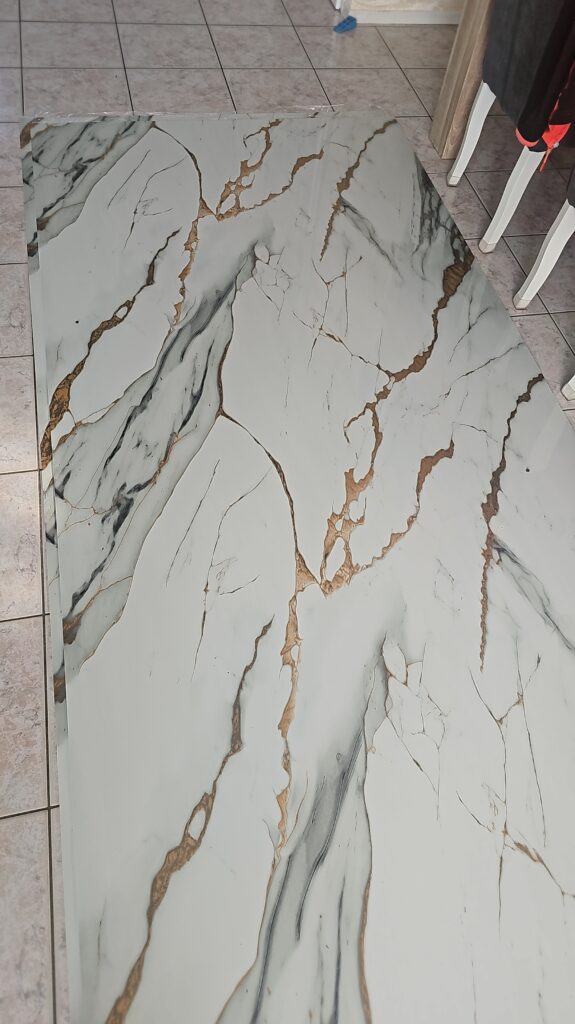 Afbeelding #2 van Anna