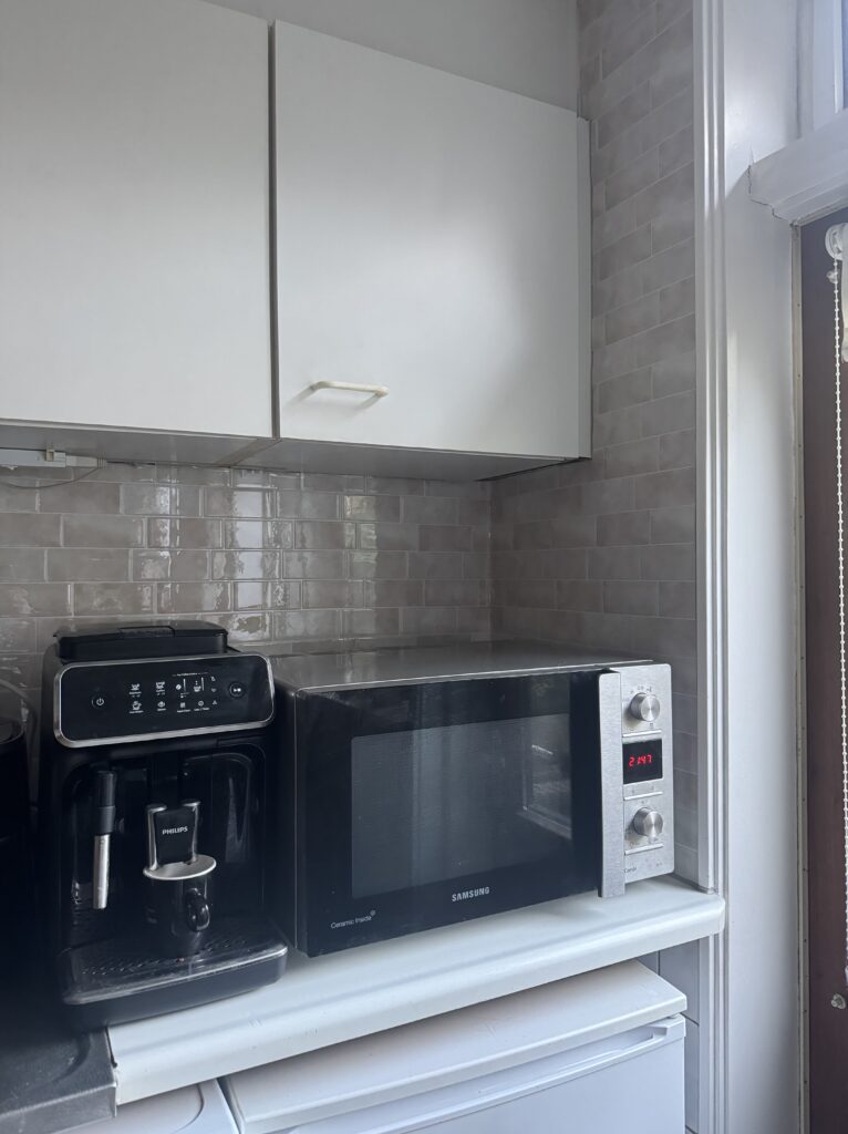 Afbeelding #1 van Andrea V.