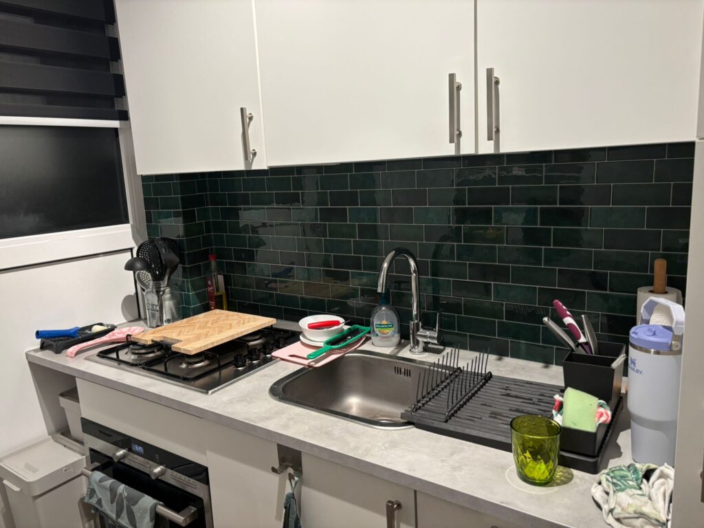 Afbeelding #3 van Andrea V.